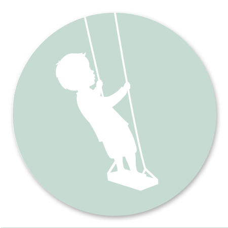 Silhouet - Jongen op schommel - strak